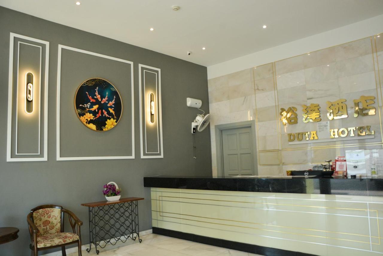 Duta Hotel Kuala Lumpur Exterior photo